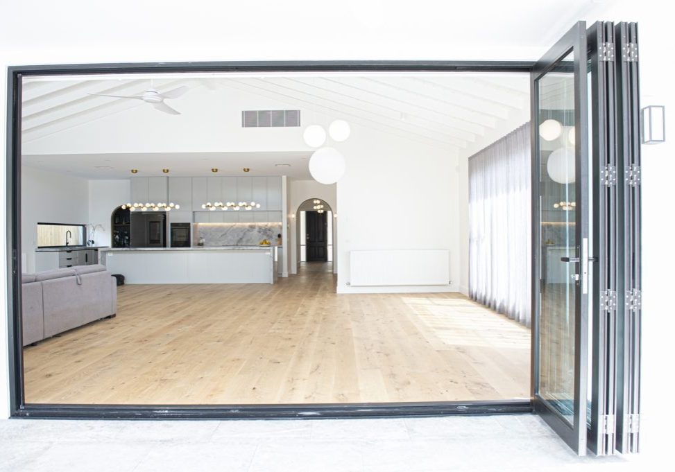 commercial-bifold-door-austech-design